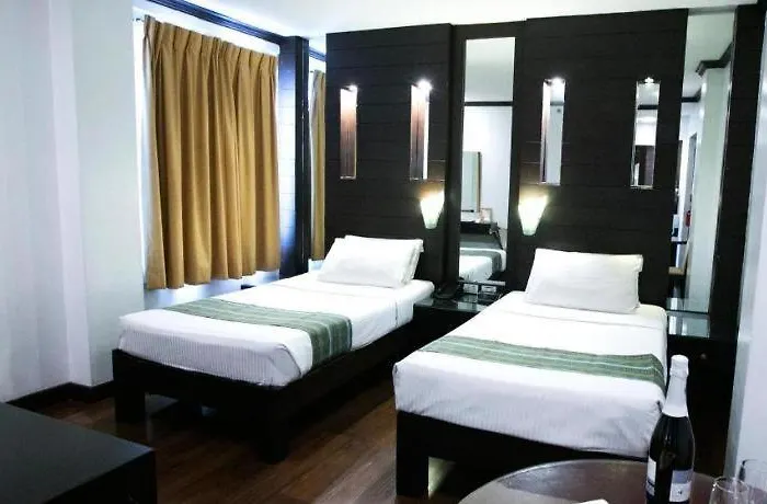 La Hotel 3*